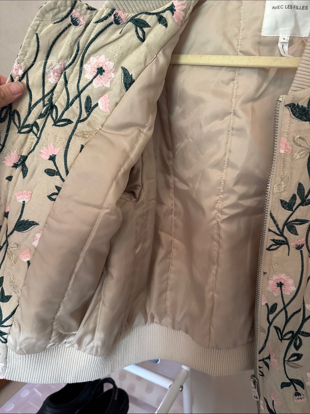 Avec Les Filles cotton Beige Bomber Jacket with Pink Floral Embroidery - Picture 3 of 7